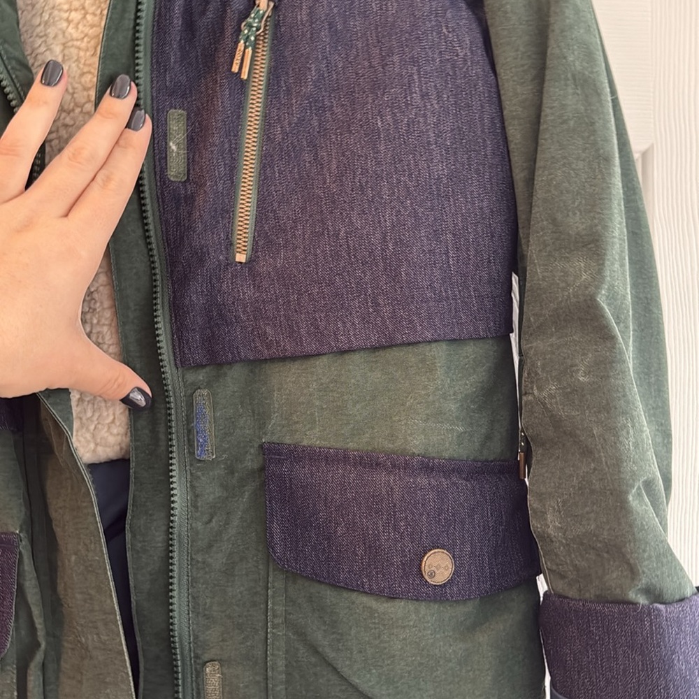 Roxy Ski Coat - image 5